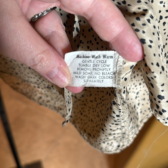 Vintage Schrader Sport New York Champagne with Black Spots Blouse Size 10 - Picture 5 of 8